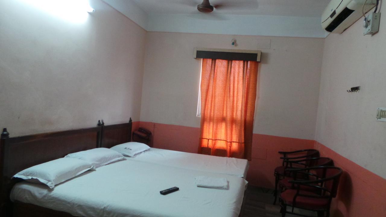M.P.M. Guest House Pondicherry Eksteriør bilde